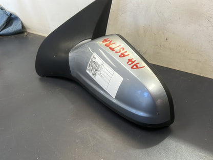 Oct 2004 to Aug 2009 - Holden Astra AH Hatchback Station Wagon 5 Door - Left Door Mirror