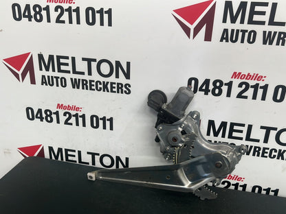 2013 Toyota RAV4 A40 - Right Rear Window Regulator/Motor