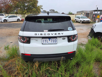 2017 Land Rover Discovery Sport Td4 L550 Station Wagon Left Front Door
