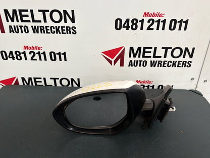 Apr 2009 to Oct 2013- Mazda Mazda3 BL- Left Door Mirror- Non-Power Fold, Non-Indicator
