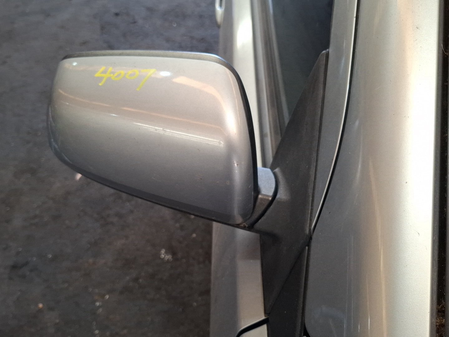 Jul 2007 to Jun 2014- Mitsubishi Lancer CJ- Right Door Mirror- Manual Fold, Non-Indicator