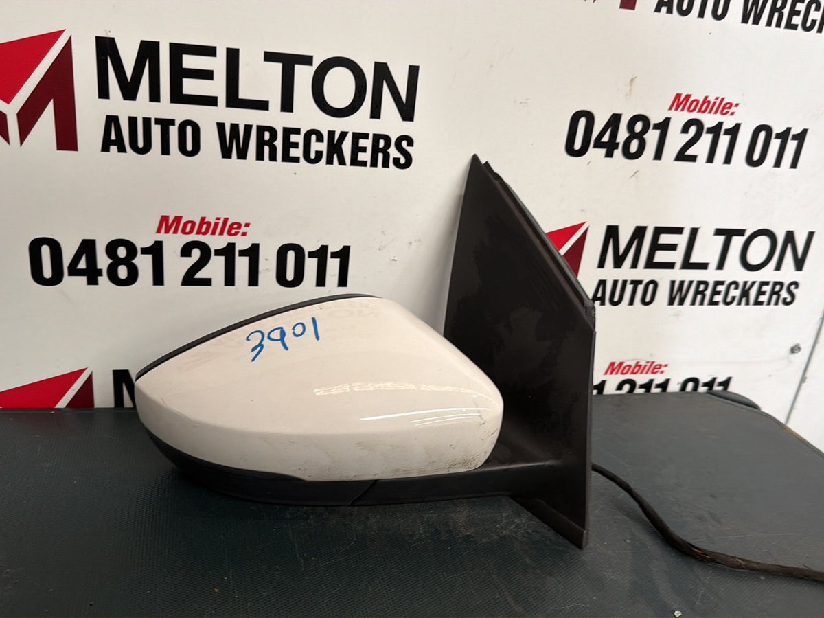 2014 Volkswagen Polo MK5 - 6C 6R - Right Door Mirror