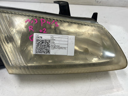 Nissan Pulsar N16 - Right Headlight