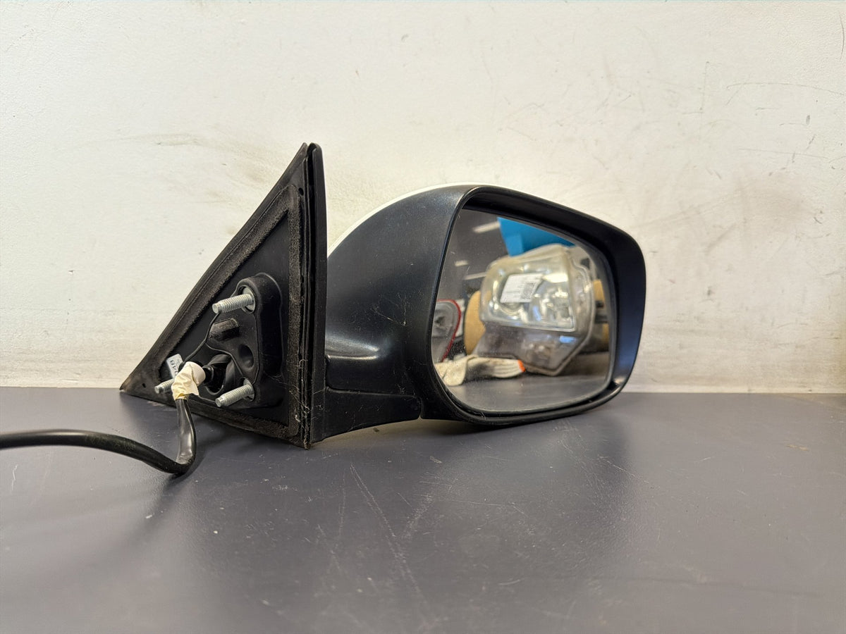 Jun 2006 to Nov 2011 - Toyota Camry ACV40 AHV40 - Right Door Mirror