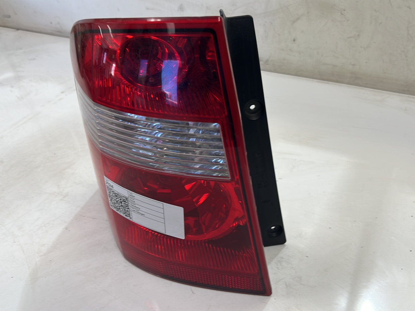 May 2004 to Apr 2009 - Ford Territory SX SY MkI - Left Taillight
