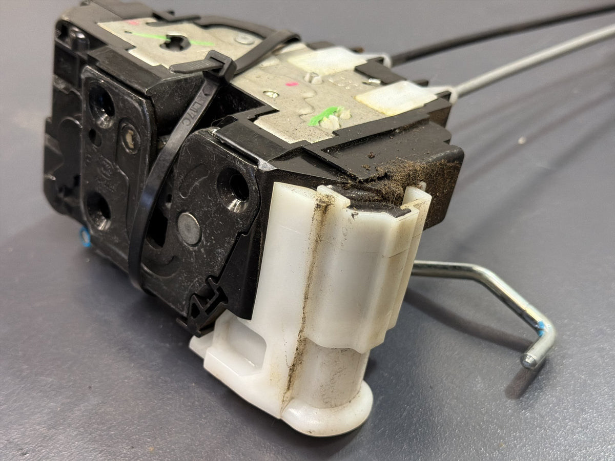 2014 Hyundai I20 Right Front Door Lock, PB, 5DR, 04/10-12/15