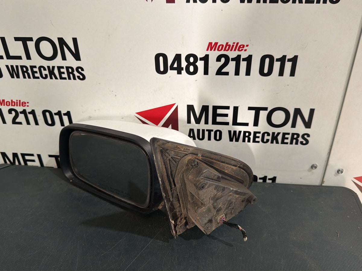 May 2004 to Apr 2011- Ford Territory SX SY MkII TS- Left Door Mirror- Non-Memory Type, Temp Sensor