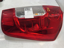 2016 Nissan Navara Right Taillight