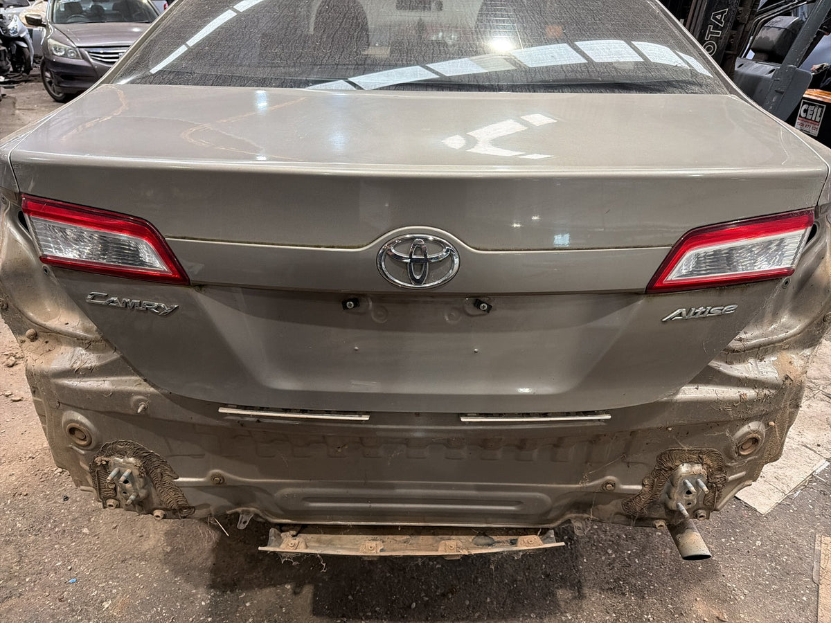 Nov 2011 to Mar 2015 - Toyota Camry Altise Atara R ASV50 - Bootlid - Non Spoiler & Non Camera Type