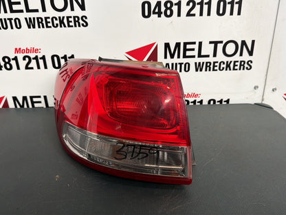 2015 Kia Sorento UM - Left Taillight