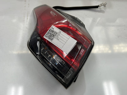 Left Taillight, 2016, Toyota, RAV4