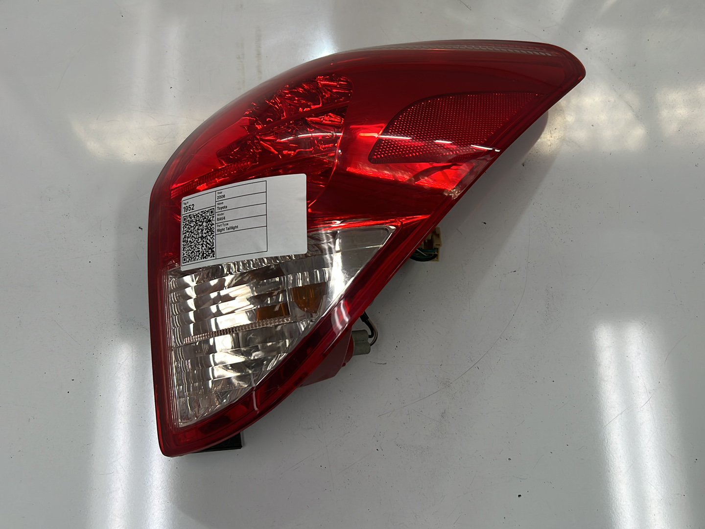 2008 Toyota RAV4 - Right Taillight