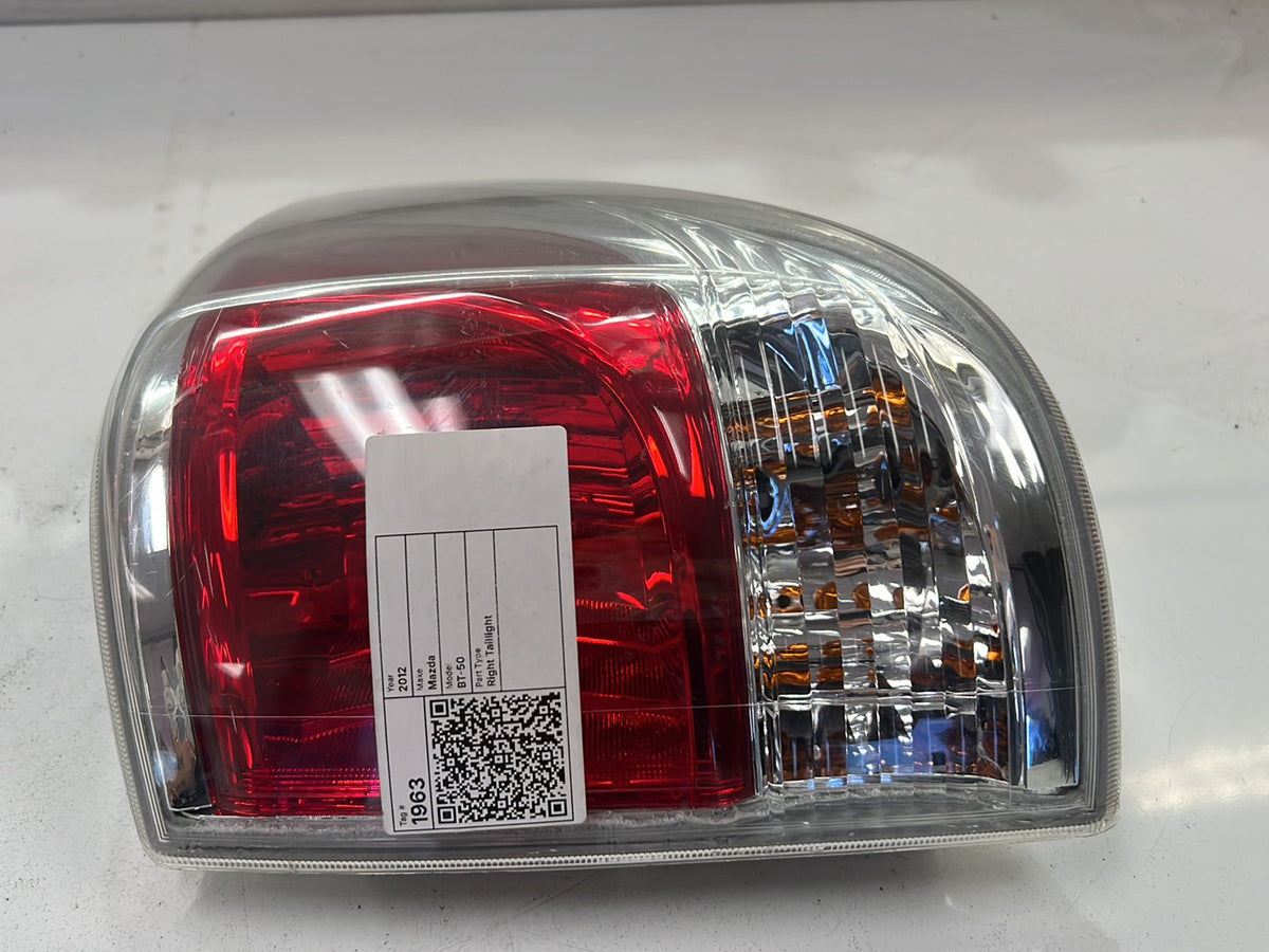 Right Taillight, 2012, Mazda, BT-50