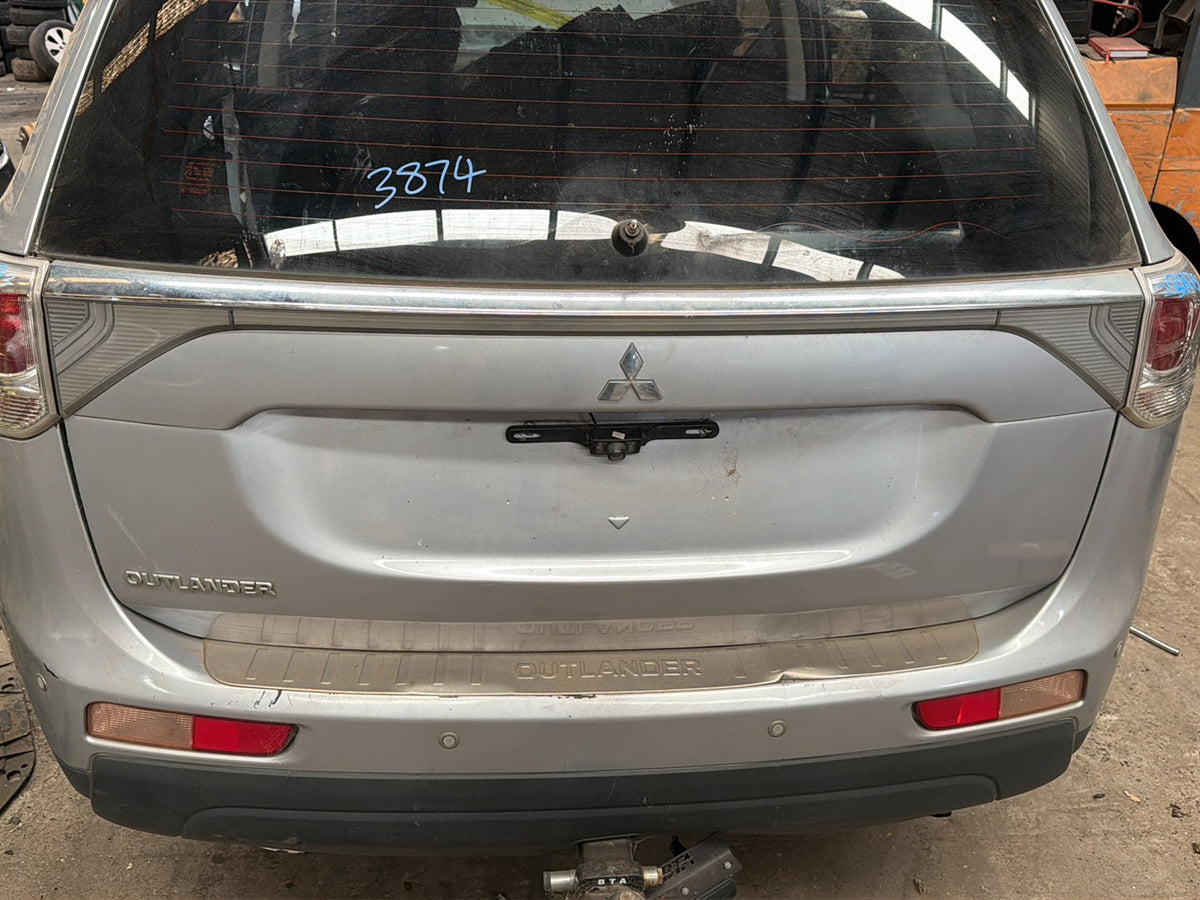 2013 Mitsubishi Outlander GF*W - Tailgate