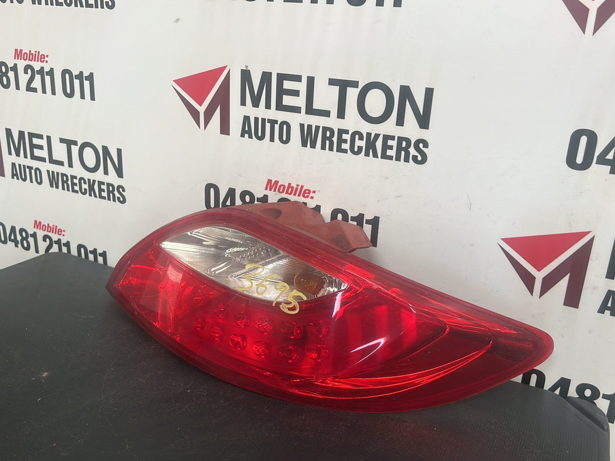 2011 Mazda 2 - Right Taillight