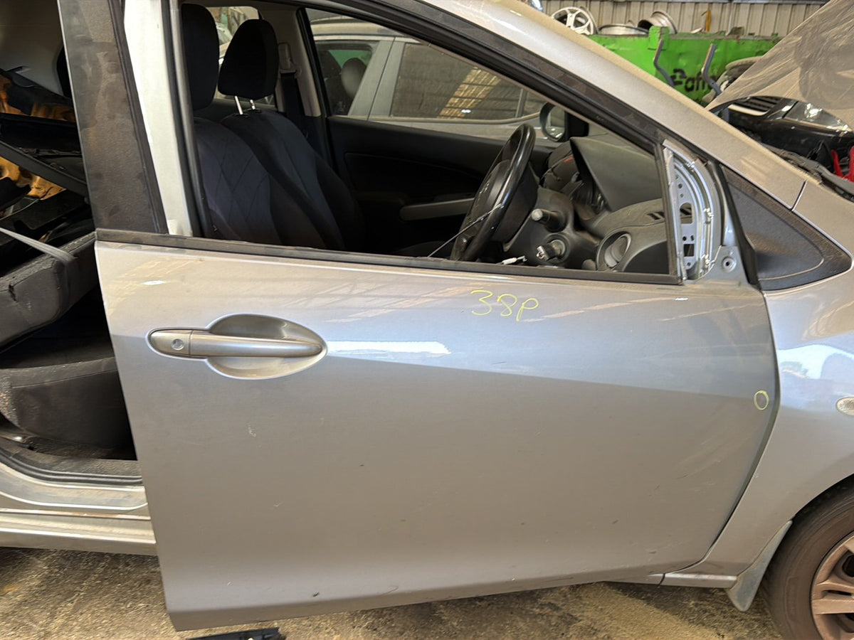 2011 Mazda 2 - Right Front Door