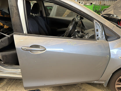2011 Mazda 2 - Right Front Door