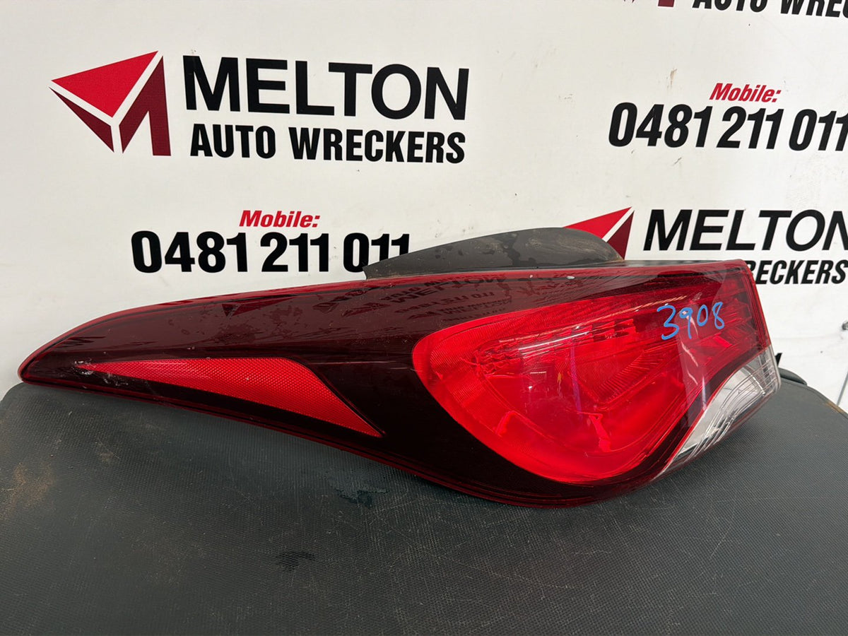 2015 Hyundai Elantra MD- Left Taillight
