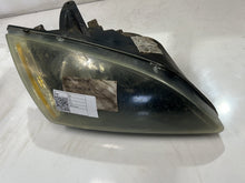 2005-2009 Ford Focus LT Right Headlight