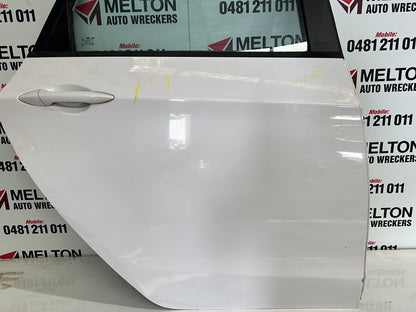 2015 Hyundai i30 GD Right Rear Door