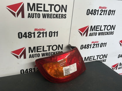 2006 Hyundai Elantra HD - Left Taillight