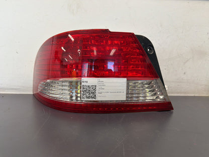 Oct 2003 to Jun 2005 - Toyota Avalon MCX10R - Left Taillight