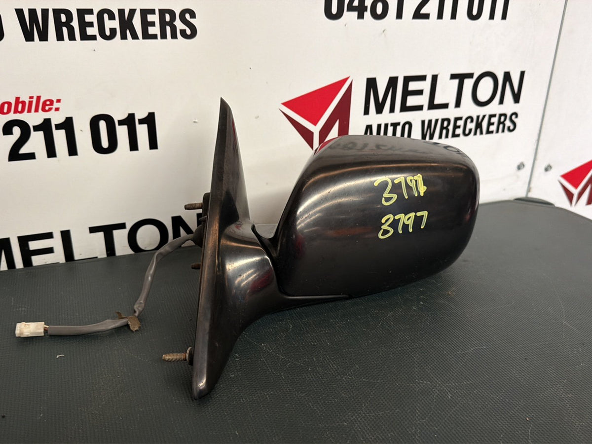 2001 Toyota Camry V20 - Right Door Mirror