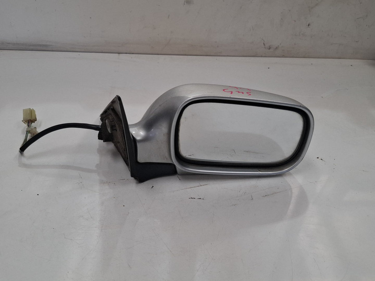 Subaru Liberty 1998-2002 Right Door Mirror Color Coded OEM 5092