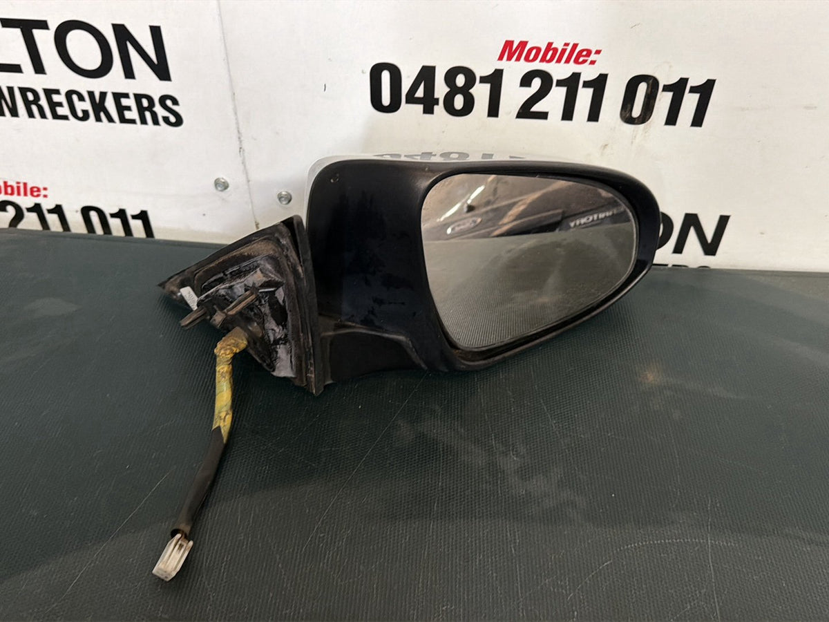 Nov 2011 to Mar 2015 - Toyota Camry Altise Atara R Atara S Atara SX Hybrid H RZ ASV50 AVV50 - Right Door Mirror - Non-Blind Spot Monitor