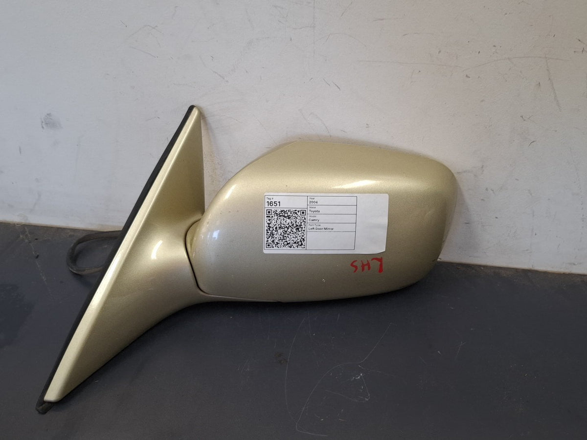 2004 Toyota Camry V30 - Left Door Mirror