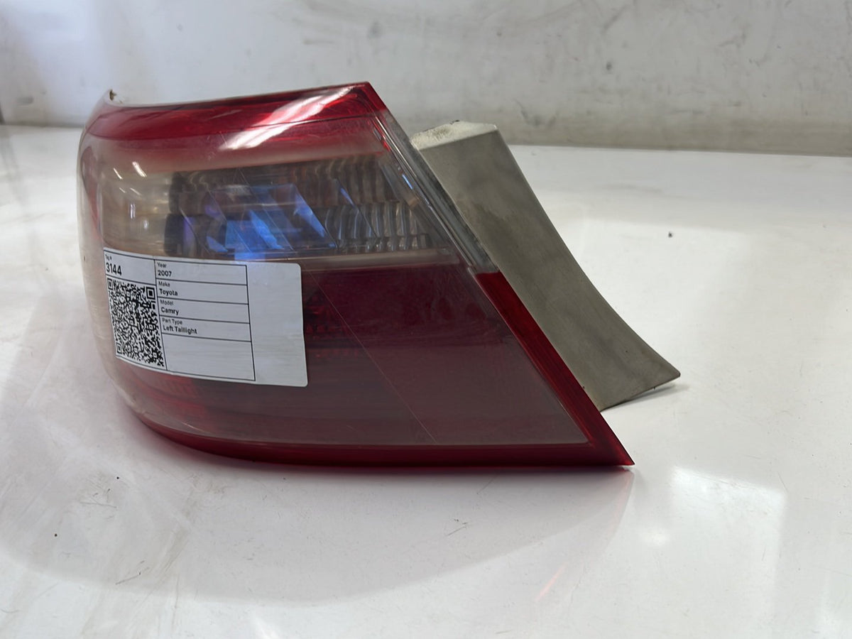 2006-2011 Toyota Camry 240 XV40 Sedan Left Taillight
