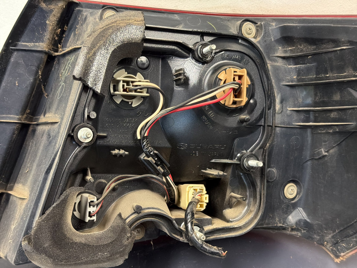 2008-2011 Subaru Impreza Sedan Left Taillight