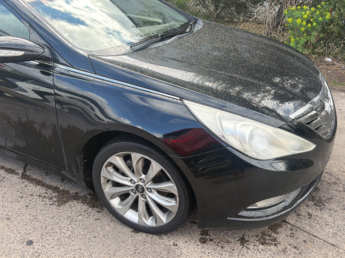2010 Hyundai i45