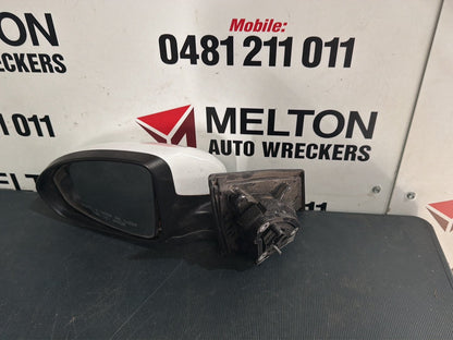 Jan 2015 to Jan 2017- Holden Cruze JH- Left Door Mirror- Indicator