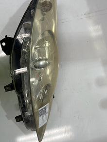 2005-2009 Peugeot 307 - Right Headlight