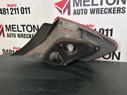 Nov 2011 to Mar 2015 - Toyota Camry AVV50 - Left Taillight - Body Mounted, Non Led Type