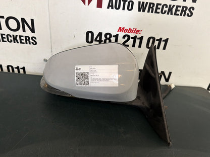 Nov 2011 to Mar 2015 - Toyota Camry Altise Atara R Atara S Atara SX Hybrid H RZ ASV50 AVV50 - Right Door Mirror - Non-Blind Spot Monitor