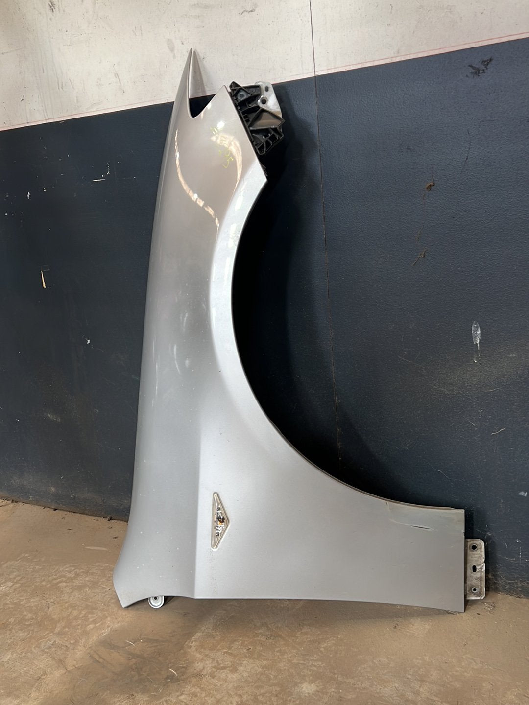 2008 Ford Falcon FG Sedan Right Front Guard