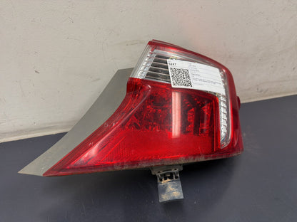 Nov 2011 to Mar 2015 - Toyota Camry ASV50 - Right Taillight - Body Mounted, Non Led Type