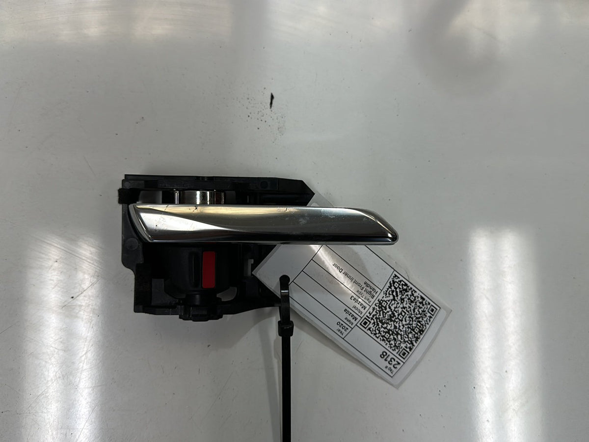 Right Front Inner Door Handle, 2020, Mazda, Mazda3, M Hybrid, IV BP