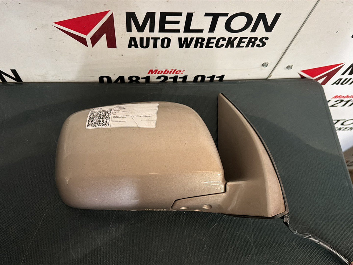 Jan 2001 to Apr 2007 - Toyota Kluger MCU28R - Right Door Mirror