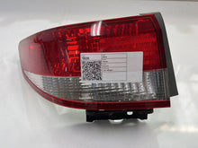 Sep 2003 to Apr 2006 - Honda Accord 7th Gen CM Sedan VIN MRHCM - Left Taillight