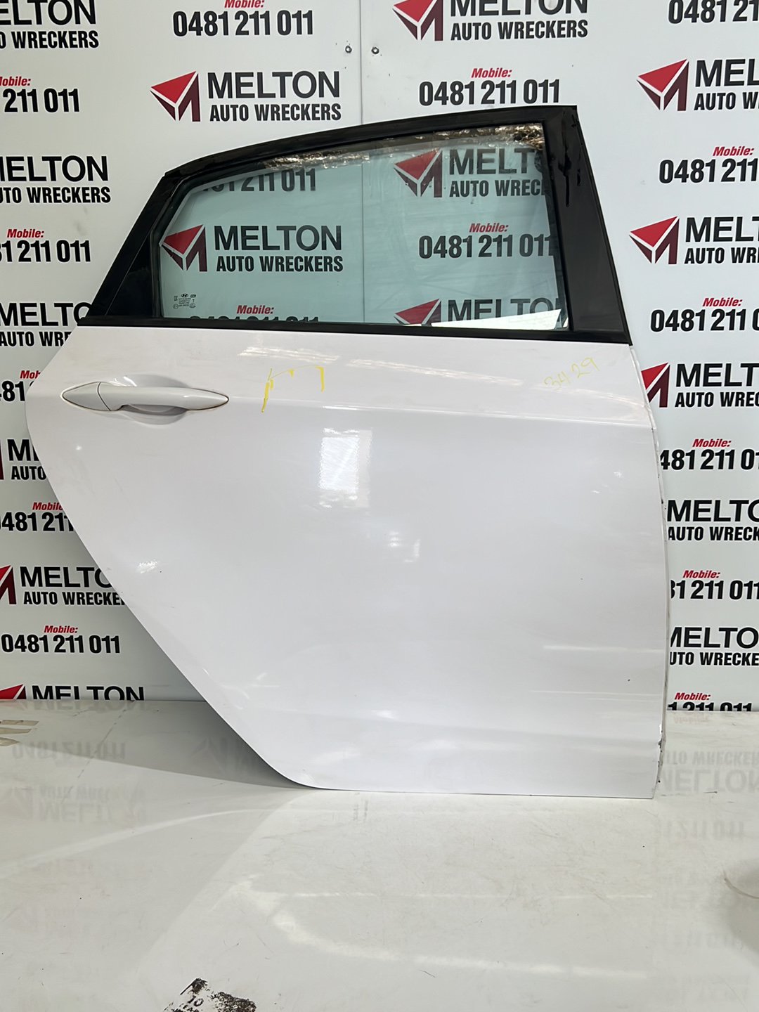 2015 Hyundai i30 GD Right Rear Door