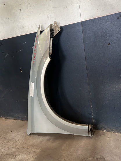 2005 Subaru Outback Right Front Guard