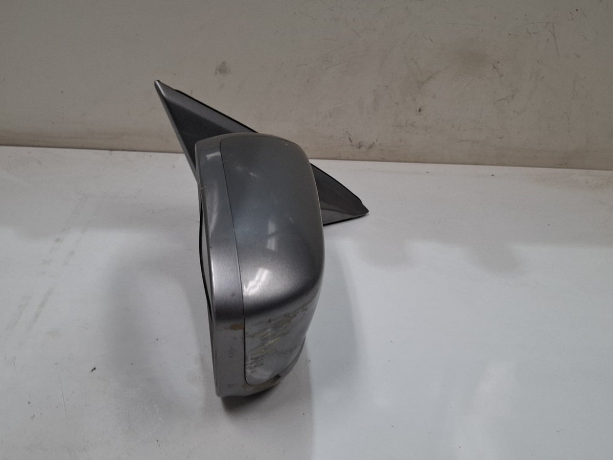 Sep 2003 to Oct 2007- Honda Accord 7th Gen VTi CM VIN MRHCM- Right Door Mirror- Non-Flasher