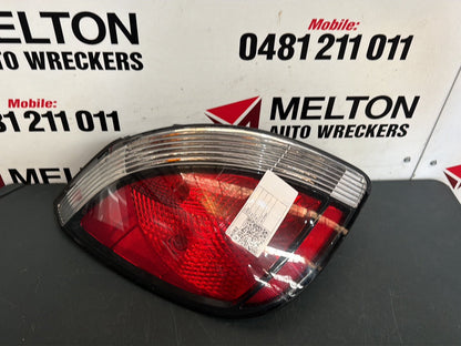 Aug 2005 to Jul 2011- Kia Rio JB Hatchback- Left Taillight- Body Mounted