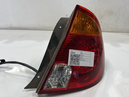 2003 Hyundai Elantra - Right Taillight