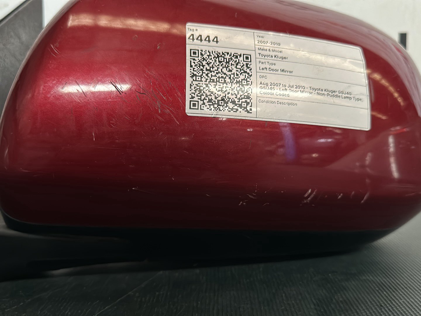 Aug 2007 to Jul 2010- Toyota Kluger GSU40 GSU45- Left Door Mirror- Non-Puddle Lamp Type, Colour Coded
