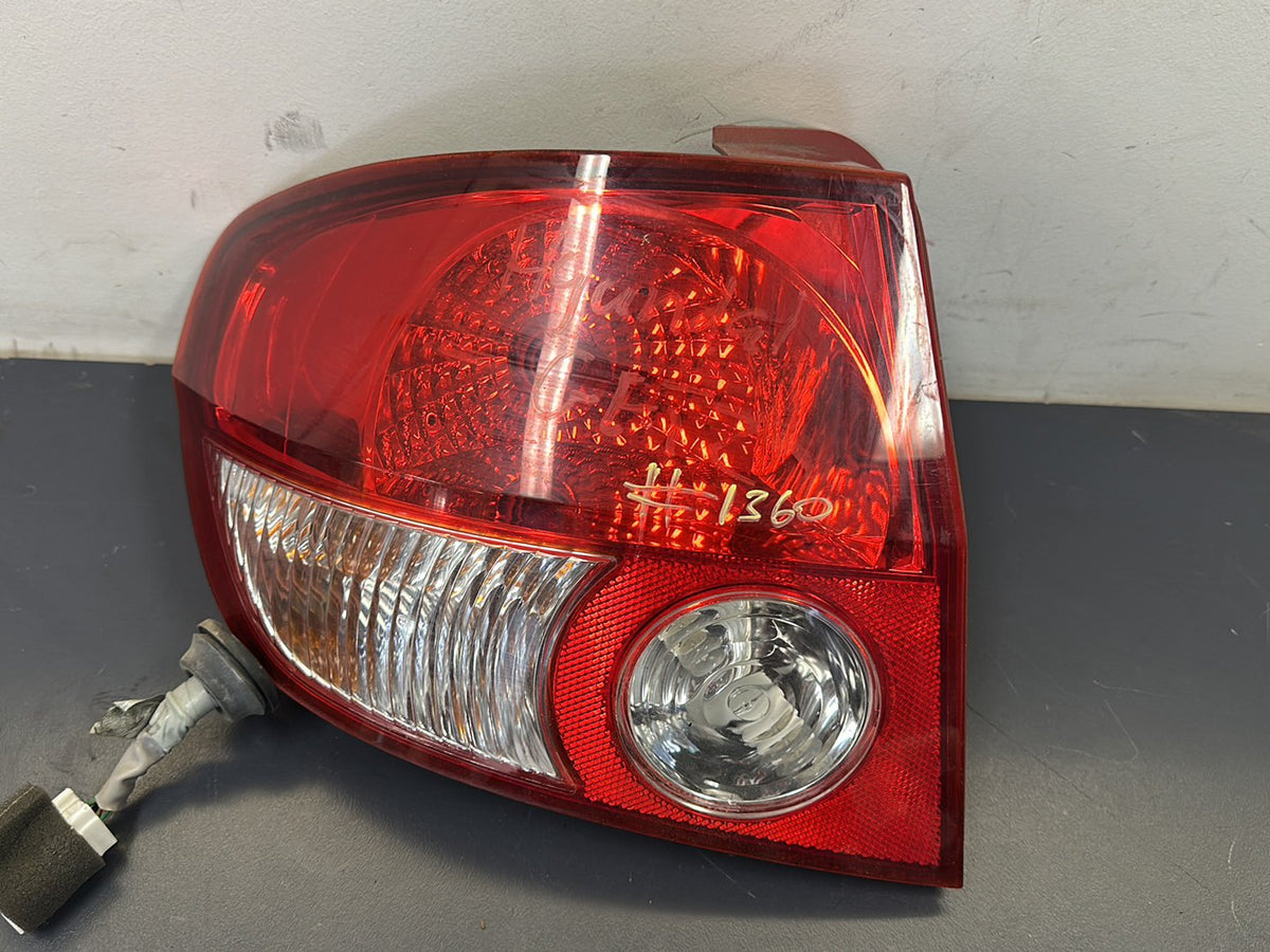 2004 Hyundai Getz TB - Left Taillight