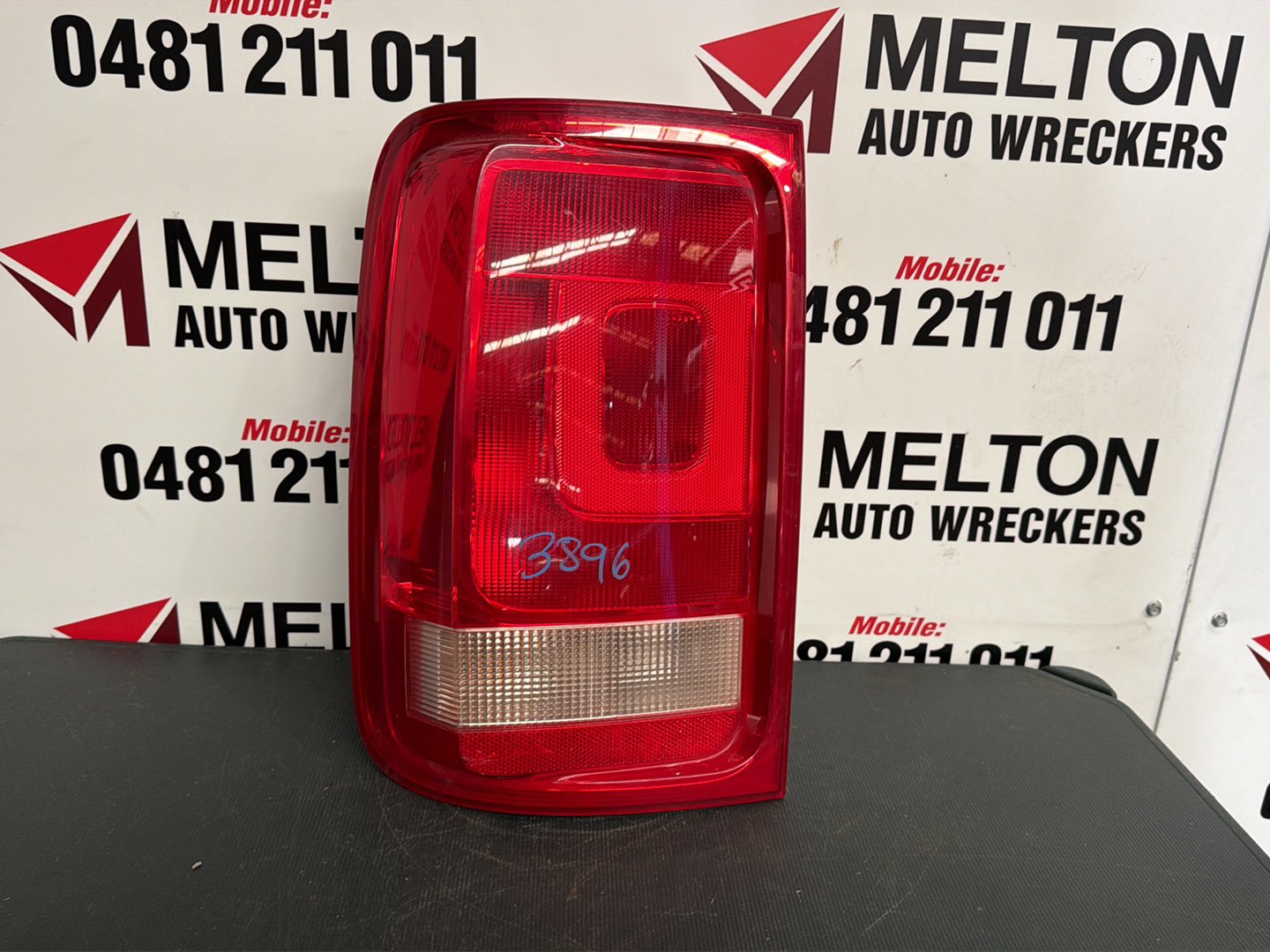 Oct 2010 to Sep 2022- Volkswagen Amarok 2H- Left Taillight- Body Mounted, Non Tinted Type